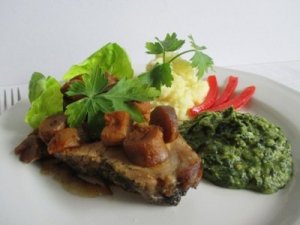 hus-medvehagyma-martassal