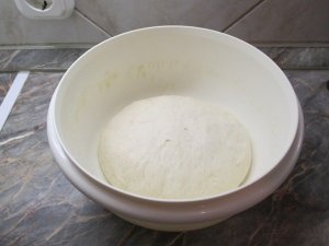 dagasztas-nelkuli-kenyer-rozsliszttel2