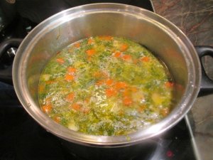 Zöldségleves készen